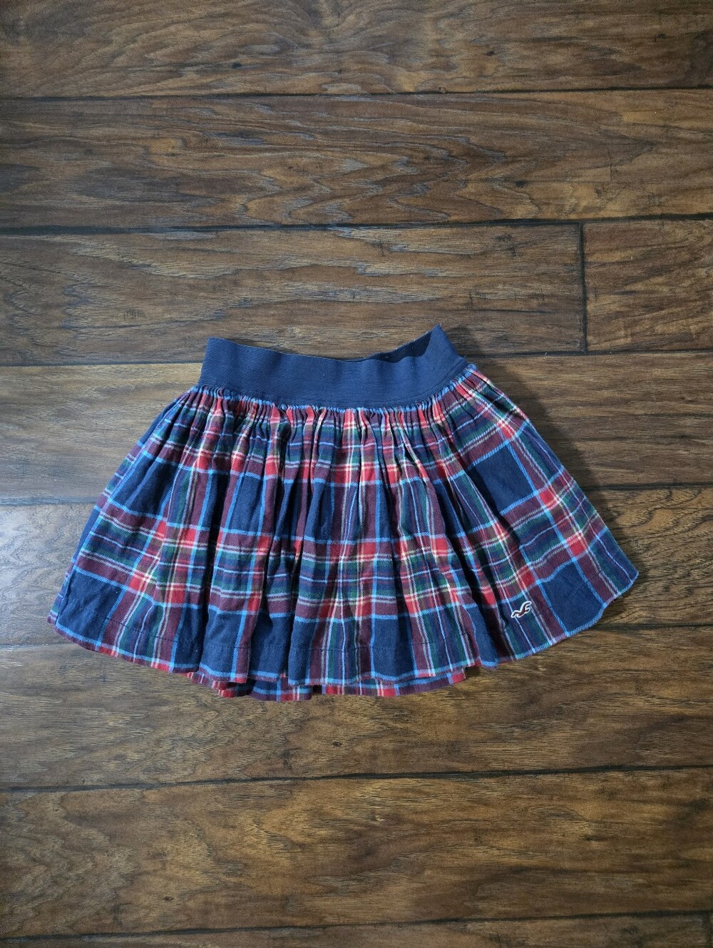 Hollister Plaid Mini Skirt with Red & Green Accents Size M